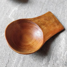 Load image into Gallery viewer, Small scoop