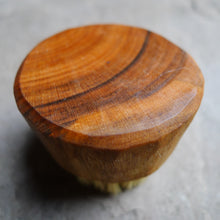 Load image into Gallery viewer, Beard brush