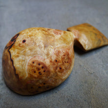 Load image into Gallery viewer, Birch burl scoop