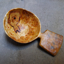 Load image into Gallery viewer, Birch burl scoop